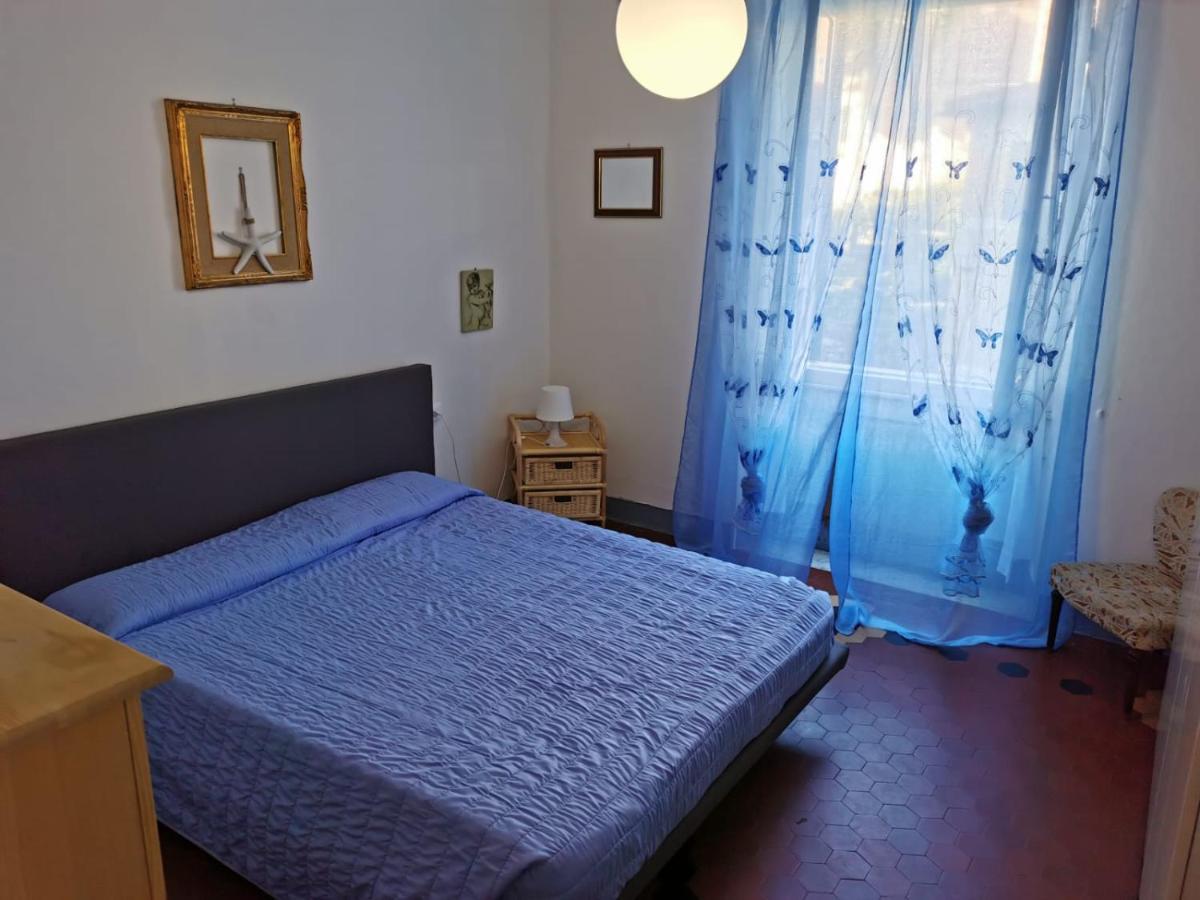 Апартаменты A Casa Di Alecarla Леричи Экстерьер фото
